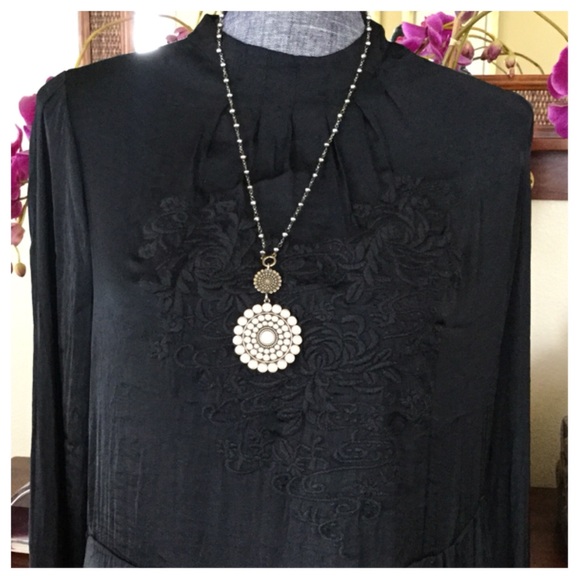 Free People Black New Day Embroidered Tunic.  NWT. - Picture 6 of 8
